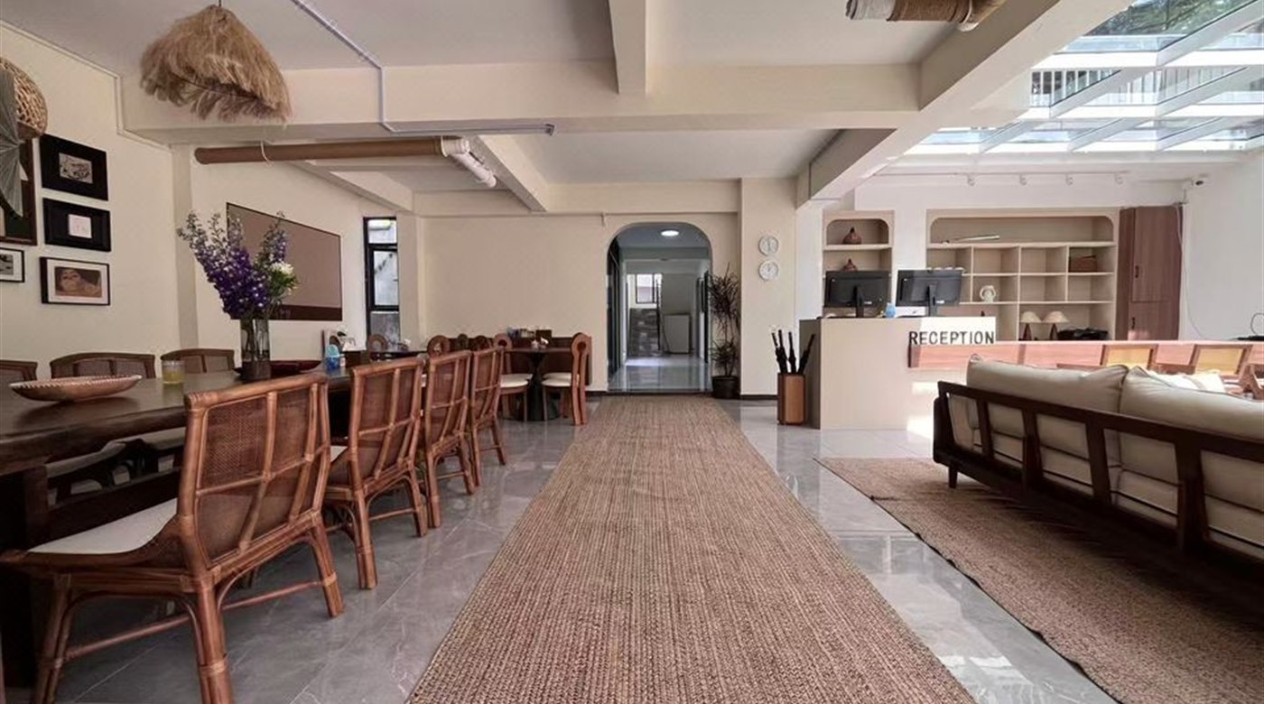 YEZA INN reception and dining area